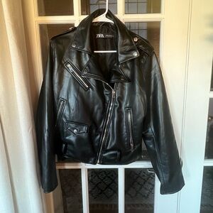 Black Zara leather jacket size XXL